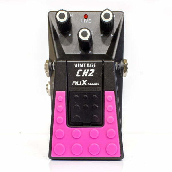 nux-ch2-vintage-chorus-effects-pedal Nux CH2 Vintage Chorus effects pedal - Slika 1