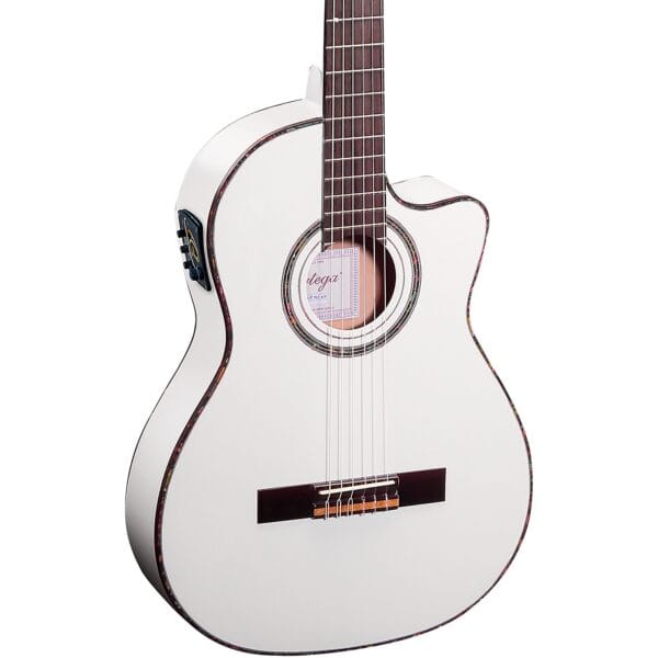 ortega-rce145wh-solid-top-classical-guitar-w-bag Ortega RCE145WH Solid top Classical Guitar w/bag - Slika 1
